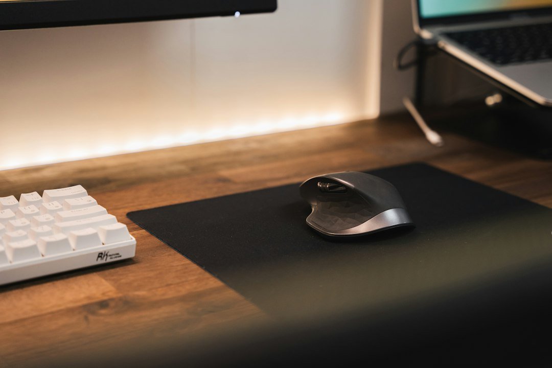 BenQ Zowie FK2-DW 4K Wireless Gaming Mouse Review and Guide - benq zowie fk2-dw wireless mouse on desk